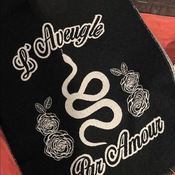 Gucci scarf - Picture 2 of 2